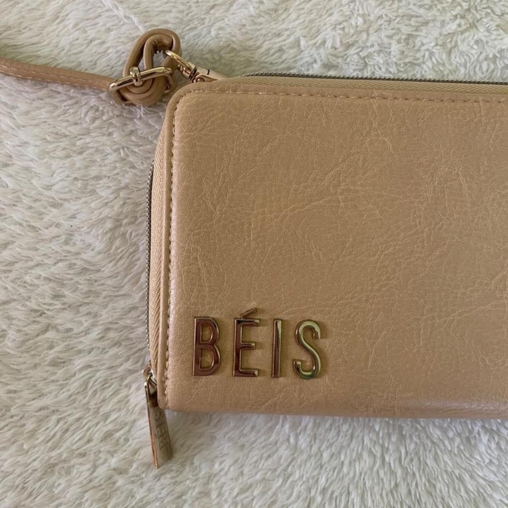 BEIS The Travel Wallet Beige Vegan Leather Crossbody Organizer Bag - Picture 2 of 7